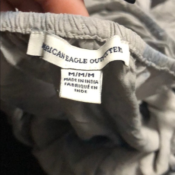 American Eagle off-the-shoulder crop top - Picture 2 of 2